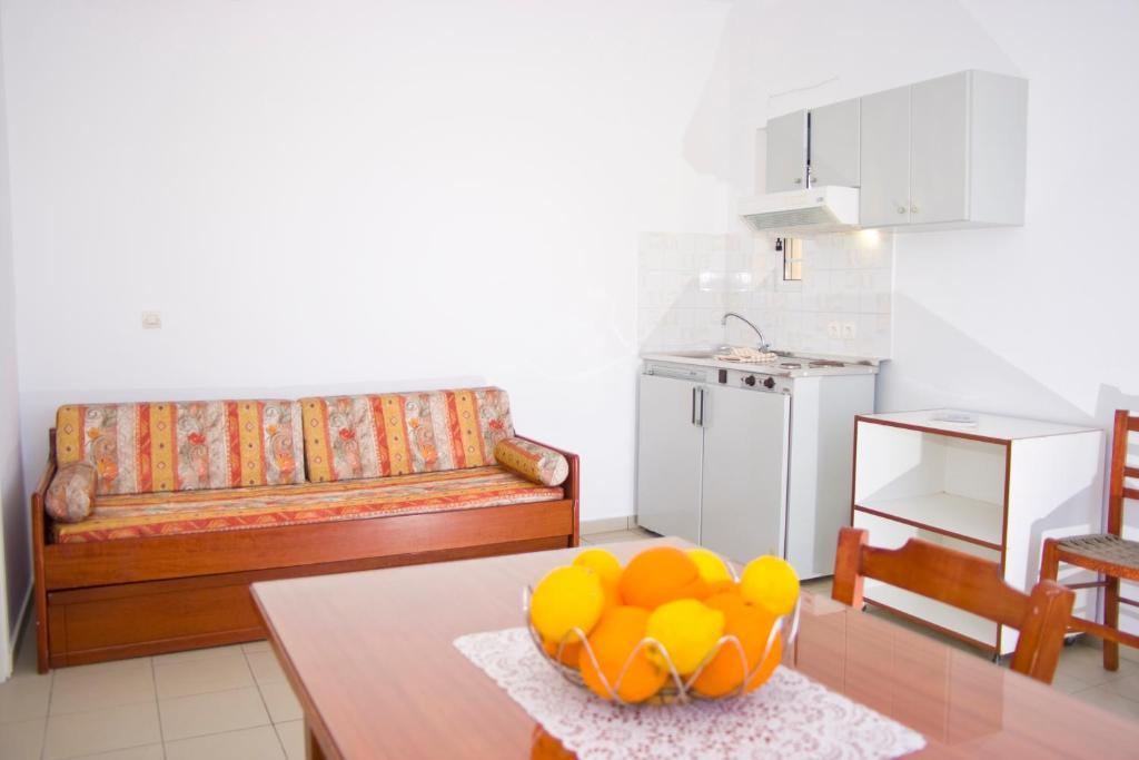 Garifalo Apartments 칼리베스 외부 사진