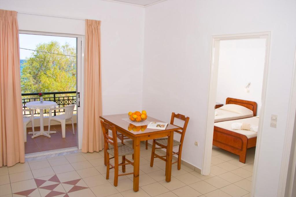 Garifalo Apartments 칼리베스 외부 사진